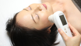 毛穴状態のチェック